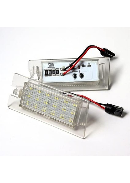 Araba LED Numarası Plaka Lambası Beyaz 68223864AB Jeep Cherokee 2014-2018 Araba Arka Lambaları (Yurt Dışından) indirimleri