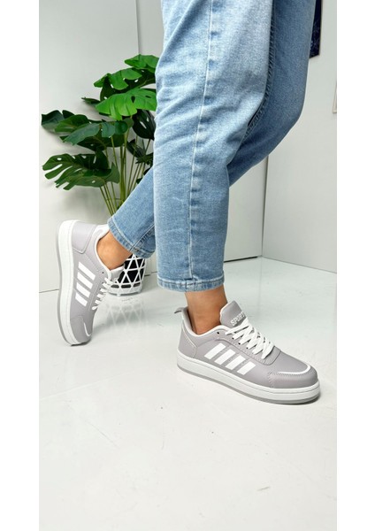 Günlük Sneaker Spor Ayakkabı Bağcıklı Çizgi Detaylı Rahat Hafif Bağcıklı Tırtık Taban ST-331 - 3438 modelleri