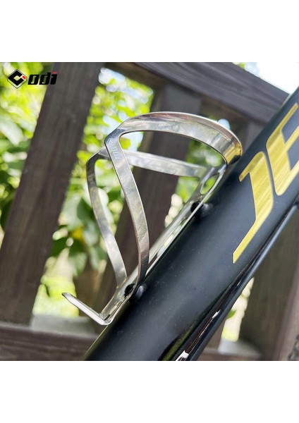 1pc Şişe Kafesi Tarzı Odı Şişe Tutacağı 27G Titanyum Alaşım Bisiklet Su Şişesi Tutucusu Bisiklet Su Şişesi Tutucu Montajı Mtb Yol Bisikleti Şişe Aksesuarları (Yurt Dışından)