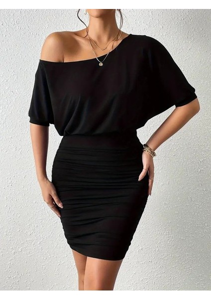 Kadın Tek Omuzu Açık Büzgülü Kısa Sandy Elbise modelleri