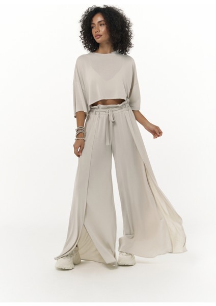 Nell Bej Crop T-Shirt Pantolon Takım modelleri