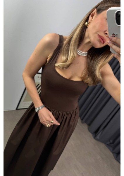 Kahverengi Kalın Askılı Kiloş Etekli Elbise fiyatları