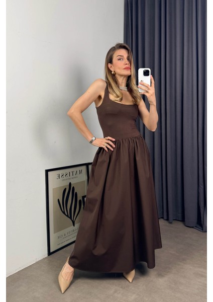 Kahverengi Kalın Askılı Kiloş Etekli Elbise modelleri