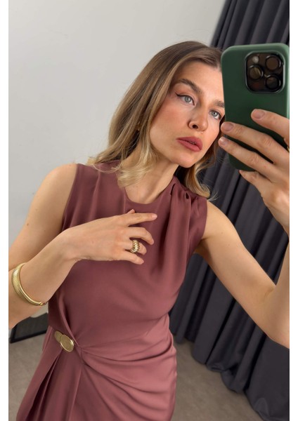 Gül Kurusu Beli Büzgülü Düğme Detaylı Yırtmaçlı Elbise modelleri