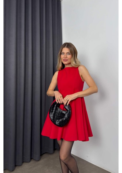 Kırmızı Sıfır Kol Premium Mini Elbise fırsatları