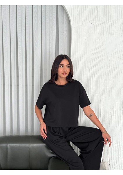 Osy Modal Yumuşak Dokulu Kumaş Bisiklet Yaka T-Shirt Bol Paça Pantalon Ikili Takım -Siyah