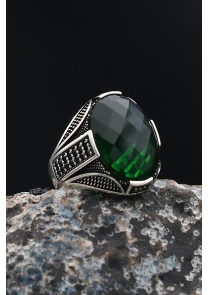 Erkek Yüzüğü Yeşil Zirkon Taşlı Zirkon Taş Süslemeli 925 Ayar Gümüş 901773