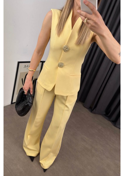 Pastel Sarı Gold Düğmeli Yelek Pantolon Takım