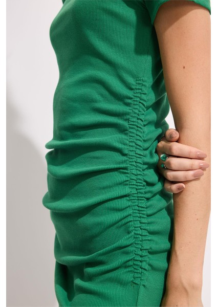 Büzgülü Kısa Kol Kaşkorse Midi Elbise fırsatları