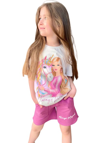 Kız Çocuk Üzeri Digital Bebek ve At Baskılı Yazı Detaylı T-Shirt Mor Şortlu Takım