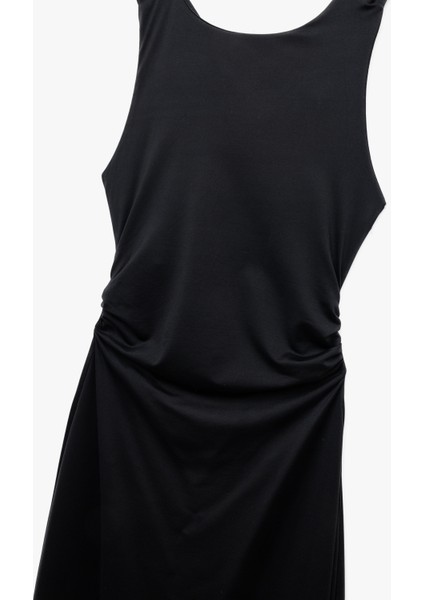 Slim Fit Kolsuz Bisiklet Yaka Drapeli Sırt Detaylı Midi Elbise
