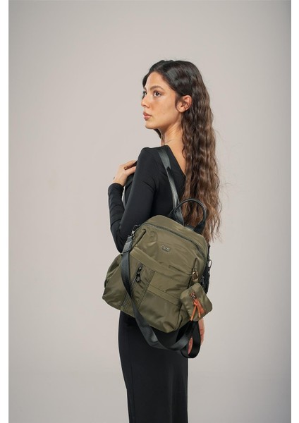 Kadın 17750 Sırt Çantası