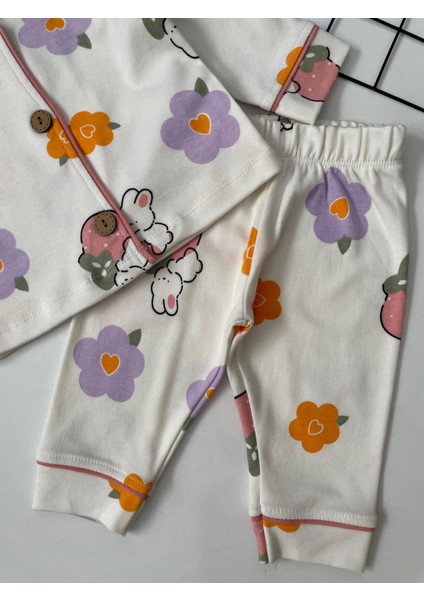 Tavşan ve Çiçek Desenli Kız Bebek Pijama Takımı