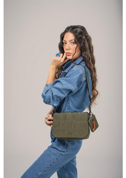 Kadın 17733 Omuz Askılı Kol Çantası