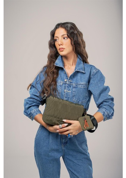 Kadın 17733 Omuz Askılı Kol Çantası fiyatları