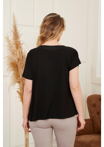 Yaka ve Cep Zımba Detaylı Büyük Beden Siyah Tişört indirimleri