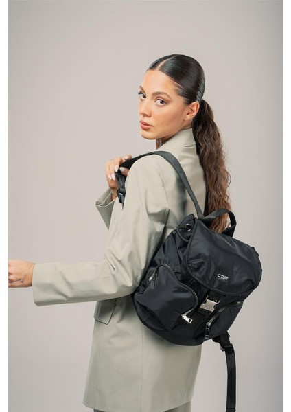 Kadın 17709 Sırt Çantası