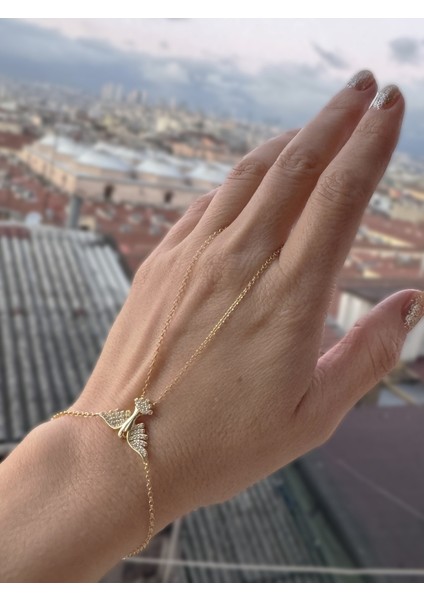 Beyaz Zirkon Taş Detaylı Gümüş Güvercin Model Şahmeran - Gold