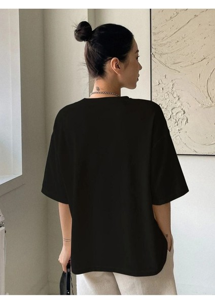 Kadın Balance Baskılı Pamuklu Oversize T-Shirt