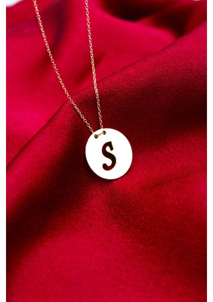 Kadın Rose Harf Plaka Kolye