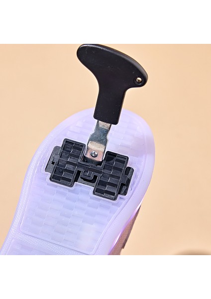 Dört Tekerlekli Spor Ayakkabı Çift Kullanımlı Kuromi Çocuk Dört Tekerlekli Işık Ayakkabı Paten Ayakkabı (Yurt Dışından)