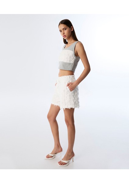 Elastik Bel Püsküllü Şort TS1250013036018 modelleri