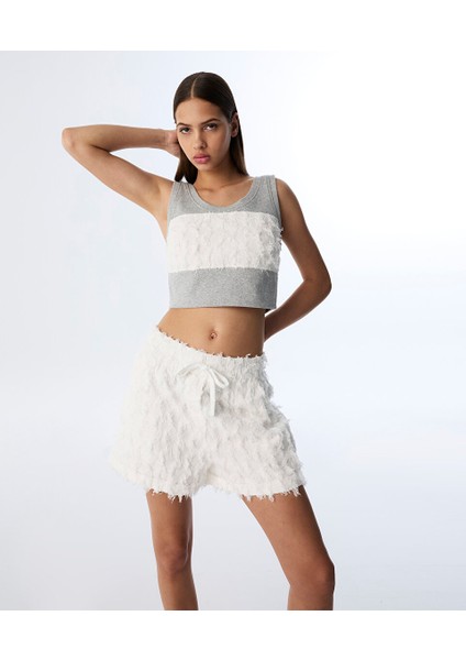 Elastik Bel Püsküllü Şort TS1250013036018 fırsatları