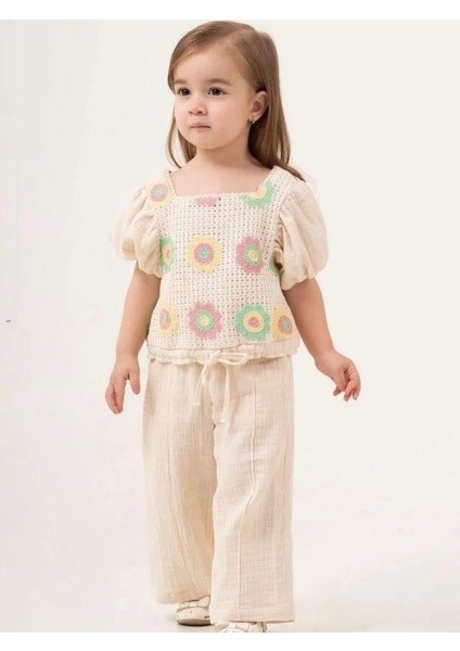 Kız Çocuk Motifli Müslin Pantolonlu Takım