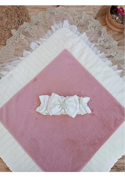 Yenidoğan Wool Yün Kumaş Taç Nakışlı Güpür Duvaklı Fiyonk Prizma Taş Unisex Kundak Bebek Battaniyesi indirimleri