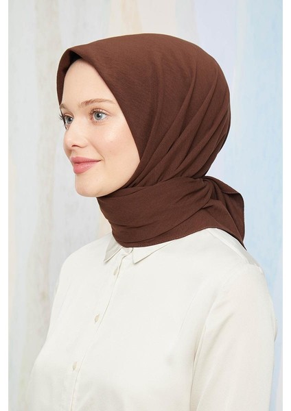 Kahverengi Pamuk Cazz Kare Eşarp modelleri