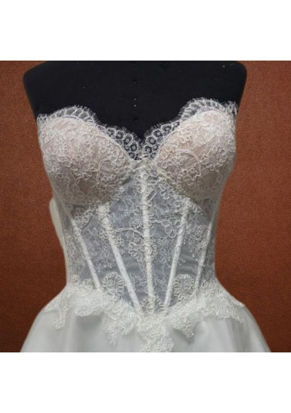 4068 El Yapımı Kordoneli Fransız Dantel Detaylı Transparan Gelinlik - 40 / 42 Beden fiyatları