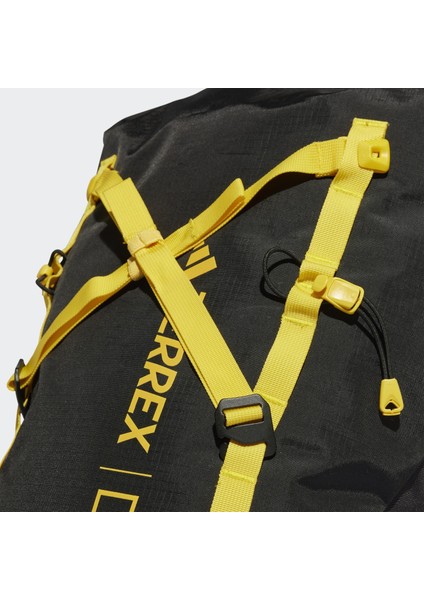 Terrex IB8551 Terrex x National Geographic Aeroready Backpack indirimleri