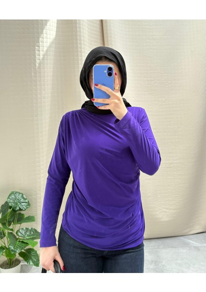 Omuz ve Bel Büzgü Detaylı Sandy Bluz