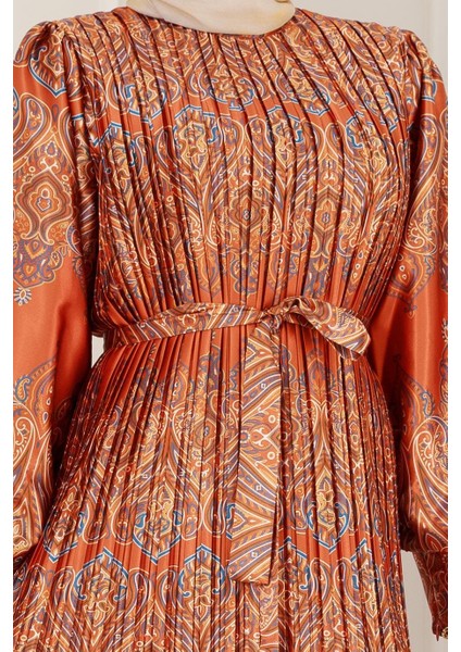 Piliseli Eteği Volanlı Saten Mona Elbise-Kiremit fırsatları