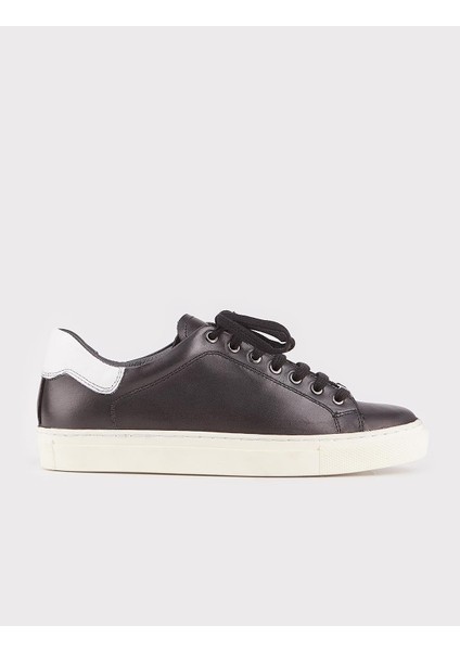Hakiki Deri Siyah Sneaker Bağcıklı Kadın Spor Ayakkabı