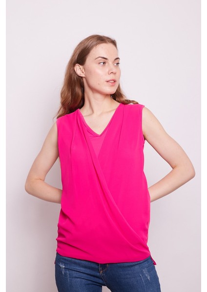 Şifon Detaylı Anvelop Kolsuz Şık Likralı Parlak Kumaş Bluz-Pembe