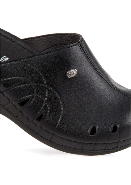 Gola Anatomik Tabanlı Önü Kapalı Terlik modelleri