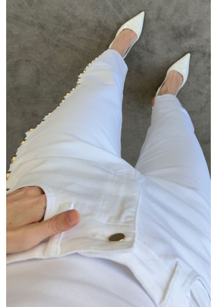 Yanları Dilimli Gold Detay Pantolon- Ekru modelleri