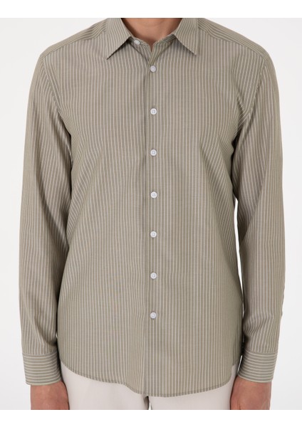 Erkek Haki Slim Fit Çizgili Uzun Kollu Gömlek 50310777-VR054