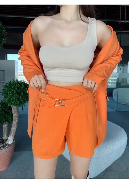 Jasmin Kemerli Şort