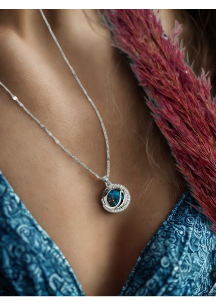 Kararmaz Gökyüzü Model Silver Kadın Gezegen Çelik Kolye