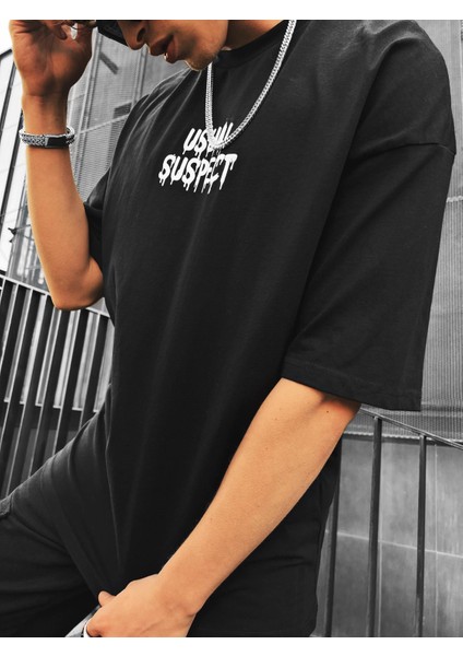 Mickey Mouse Baskılı Oversize T-Shirt Siyah fiyatları