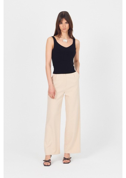 Siyah Kalın Askılı V Yaka Bluz 13293 modelleri