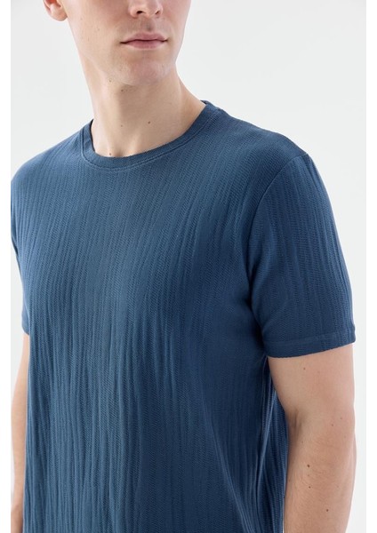 Lacivert Slim Fit Bisiklet Yaka T-Shirt modelleri