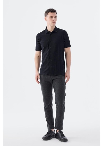 Siyah Slim Fit Gömlek Yaka T-Shirt fiyatları
