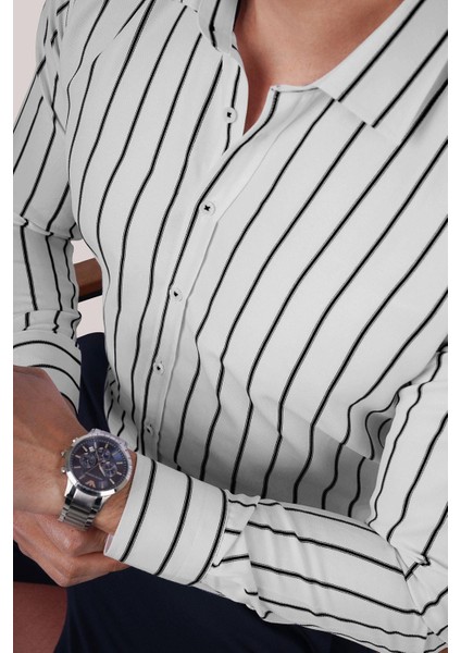 Beyaz Siyah Çizgili Slimfit Erkek Gömlek