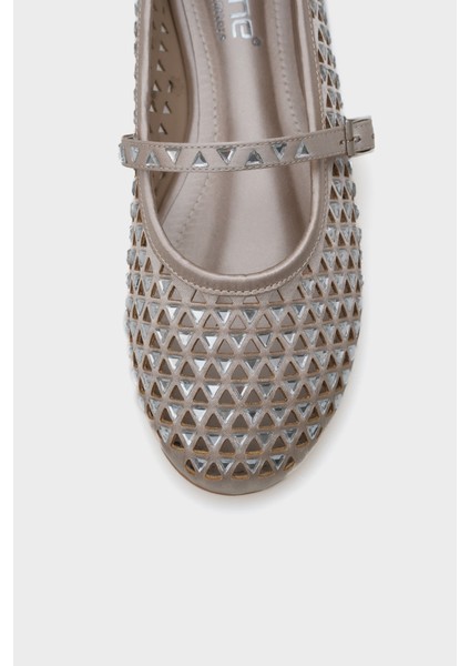 Aleda Taşlı Fileli Bantlı Yuvarlak Burunlu Kadın Babet fırsatları