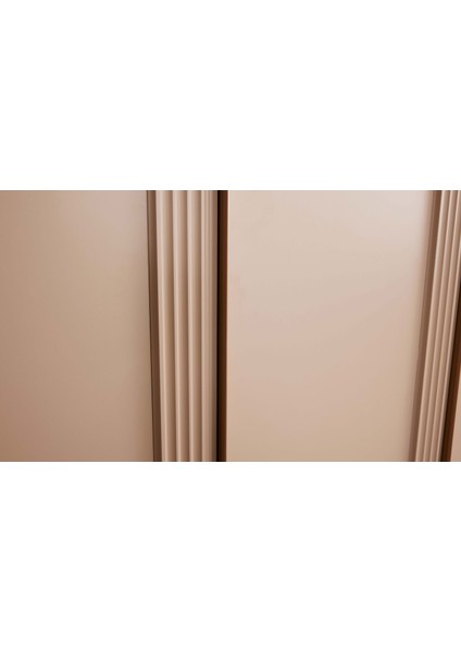 Dafni 5 Kapılı Gardrop fırsatları