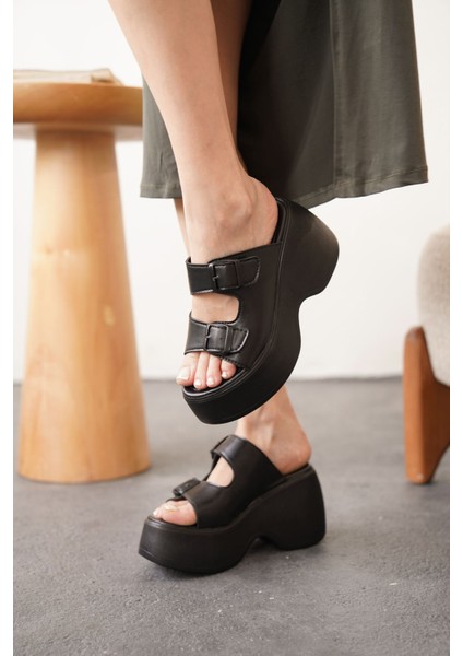 Kadın Zone Tokalı Dolgu Topuk Terlik - Siyah-Deri fiyatları