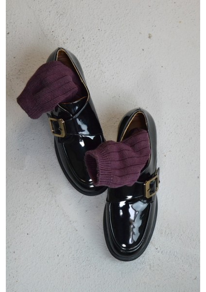 Zoe Toka Detaylı Parlak Rugan Loafer modelleri